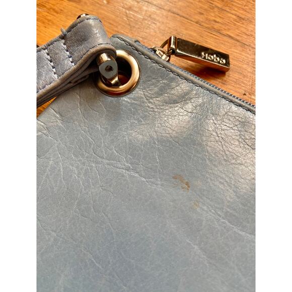 HOBO INTERNATIONAL Blue Leather Clutch/Wristlet - Picture 6 of 9